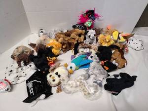 lot 3171 image: TY Beanie Babies