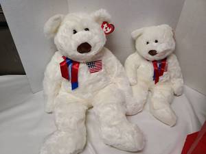 lot 3200 image: TY Libearty Bears