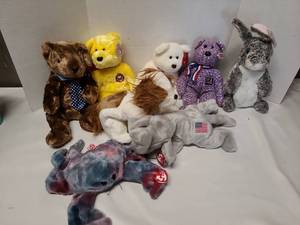 lot 3203 image: TY Beanie Buddies