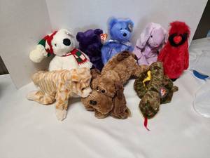 lot 3206 image: TY Beanie Buddies