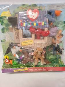 lot 3302 image: McDonalds Happy Meal Ty Teenie Beanie Babies Complete Set Display