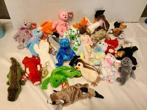 lot 3307 image: TY Beanie Babies