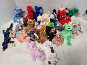lot 3320 image: TY Beanie Babies