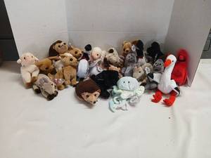 lot 3436 image: Ty Beanie  babies