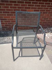 lot 4100 image: Wrought Iron Outdoor Chair