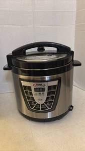 lot 7009 image: Power Pressure Cooker XL Electric Multi-Cooker