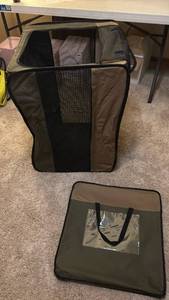 lot 7086 image: Soft-Sided Collapsible Pet Crate with Carry Bag