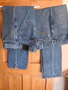lot 7095 image: Harley Davidson mens jeans 36x34 and Cinch brand 34x36