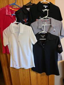 lot 7102 image: Ladies collared casual tops, sm, med.