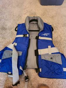 lot 7110 image: Americas Cup Type III PFD Life Jacket Adult XXLXXXL