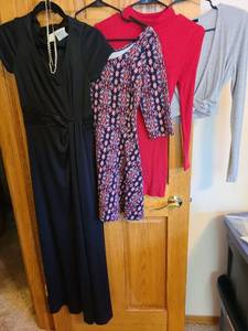 lot 7115 image: Formal black dress, size 2 with necklace casual teen dresses, Long sleeve top.