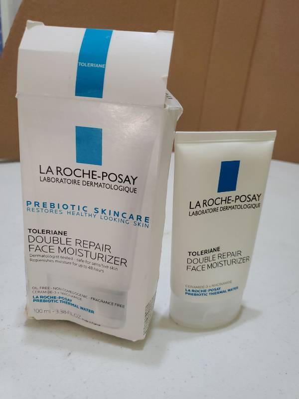 lot 63075 image: La Roche-Posay Toleriane Double Repair Face Moisturizer 100ml - Retail $25