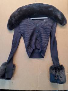 lot 17192 image: Ribbed Knit Cardigan with Fur Trim Collar and Cuffs L - Retail $45