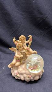 lot 856 image: Cherubs on a Cloud with Snow Globe and Music Box