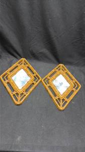lot 862 image: Rattan Diamond-Shaped Decorative Wall art with Winter Scene