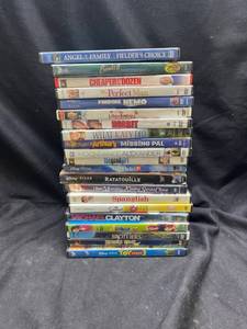 lot 878 image: Mixed Family Movie DVD Collection Bundle - 20 Movies