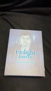 lot 889 image: Twilight Forever Complete Saga Collection