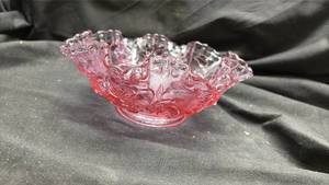 lot 904 image: Red Flash Glass Rose Pattern Bowl - Neodymium Glow
