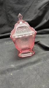 lot 905 image: Pink Depression Glass Covered Sugar Bowl with Floral Pattern - Neodymium Glow