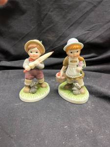 lot 933 image: Decorative Boy and Girl Figurines with Harvest Theme