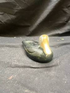 lot 985 image: Avon Stone and Glass Mallard Duck Decoy Figurine