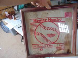 lot 3242 image: Homer Hanky - Minnesota Twins