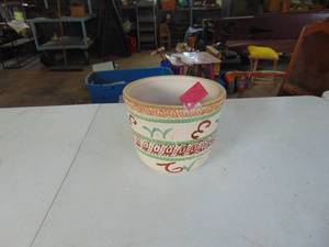 lot 3281 image: Roseville   Planter