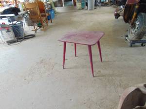 lot 3316 image: MCMd Legged CornerSide Table