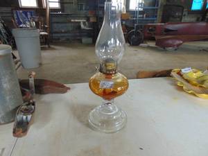 lot 3323 image: Oil Lamp