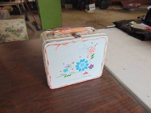 lot 3343 image: The Duchess - Lunchbox - No Thermos
