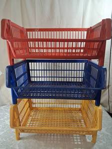 lot 20 image: Set of 3 Stackable Plastic Storage Baskets Red Blue Yellow