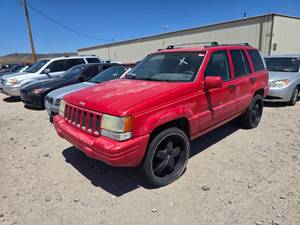 lot 5400 image: 1997  Jeep Grand Cherokee Limited  Red