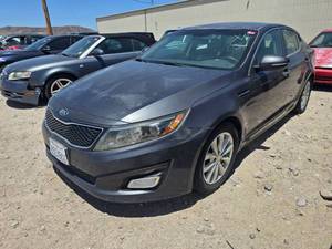lot 5404 image: 2015  Kia Optima  Black