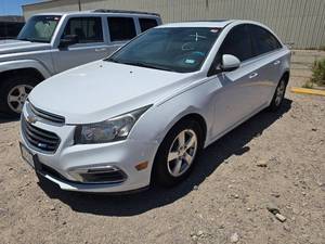 lot 5416 image: 2016  Chevrolet Cruze  White