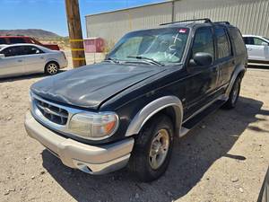 lot 5422 image: 2000  Ford Explorer  Green