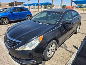 lot 5426 image: 2012  Hyundai Sonata  Black