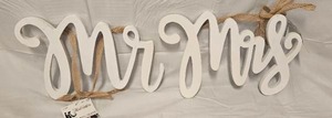 lot 106 image: Mr &amp Mrs Wooden Wall Sign with Jute Ribbon&nbsp