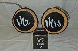 lot 120 image: Mr. &amp Mrs. Wood Slice Ornaments with Ring for a Kiss Cowbell Set
