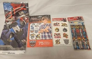 lot 147 image: Transformers Party Supply Bundle&nbsp