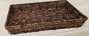 lot 185 image: Woven Seagrass Rectangular Storage Tray Basket&nbsp