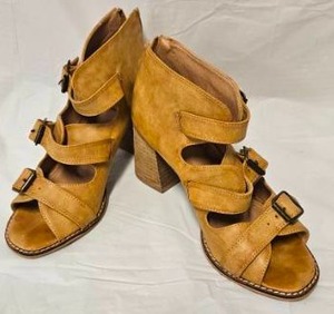 lot 209 image: Beast Fashion Womens Multi-Buckle Strappy Block Heel Sandals Size 8&nbsp