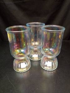 lot 1007 image: Iridescent Carnival Glass Footed Cases Set of 3 - Retail $20