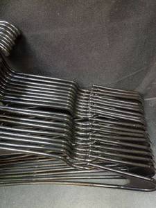 lot 1040 image: Black Plastic Clothes Hangers Set 18ct - Retail $10