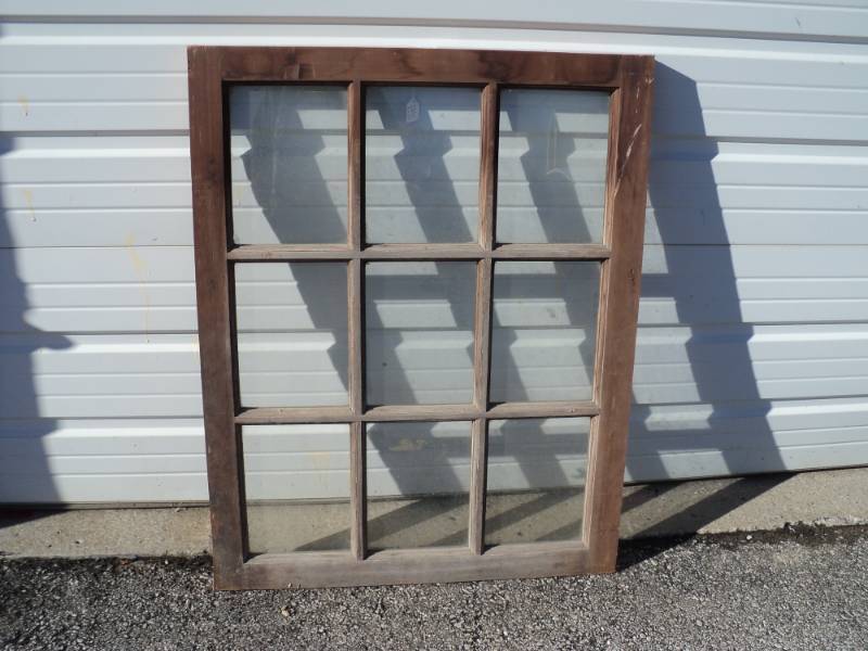 lot 4293 image: Heavy 9- pane double milled window, 32-12 x 41-34