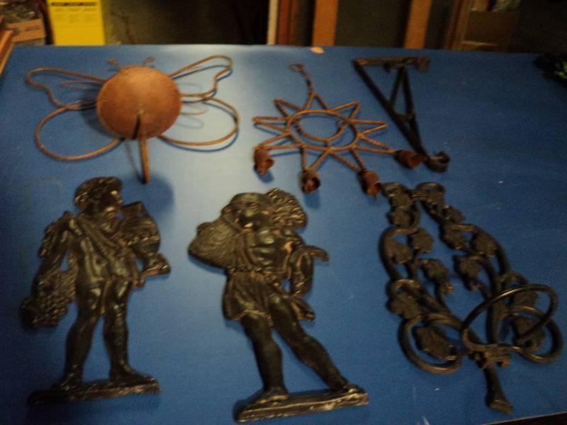 lot 4375 image: (6) ct. mixed lot metal Garden Outdoor decor assortment of styles, sizes and uses
