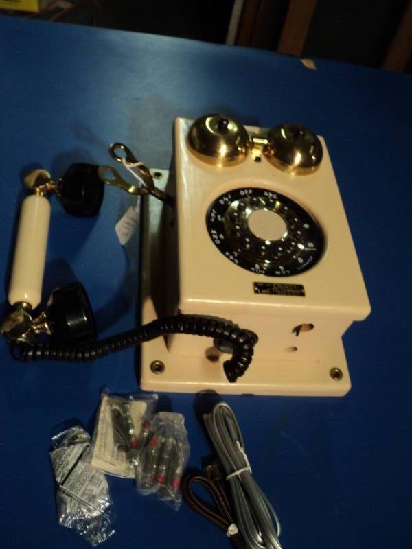 lot 4423 image: The Country Line Telephone, Vintage Look works on regular landline, wooden box, plastic receiver, push button, Cream Color