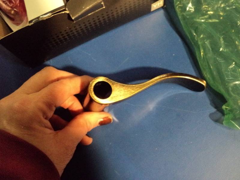 lot 4428 image: (1) Assa Abloy Nottingham Interior Privacy Lever 2-38 RC, antique bronze color