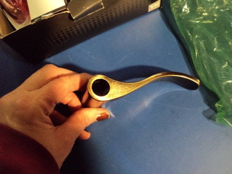 lot 4429 image: (1) Assa Abloy Nottingham Interior Privacy Lever 2-38 RC, antique bronze color