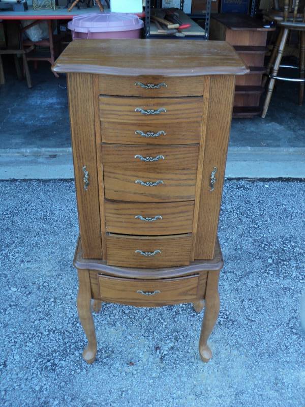 lot 4457 image: Wooden Jewelry Armoire, 16-12 x 12-12 x 39