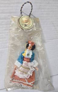 lot 513 image: Hand-made Greek Amalias souvenir doll-Still in Original Package - Retail $15